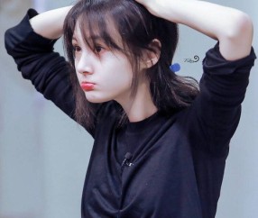 怀孕初期裤子湿露露（孕早期裤头总是湿漉漉的）